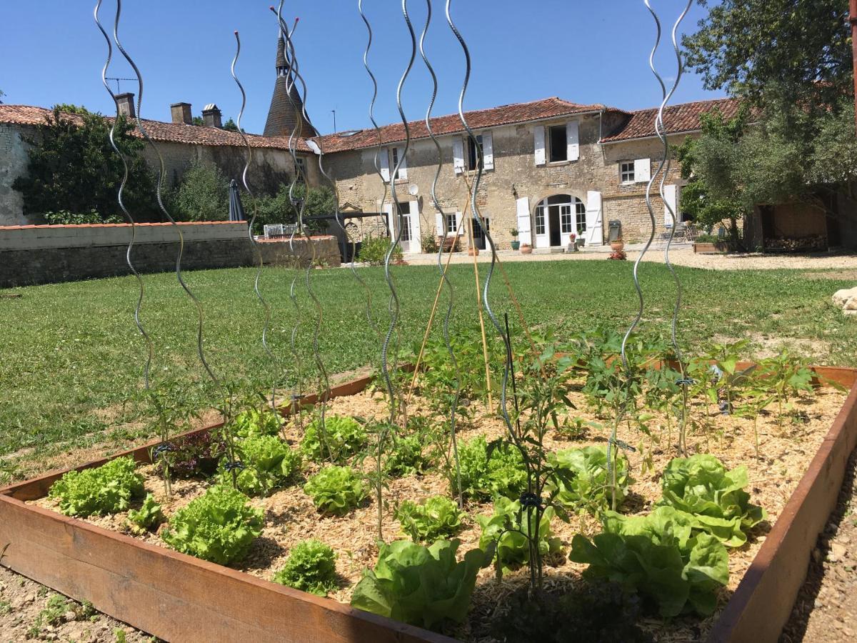 Bed and Breakfast Clos du Grand Fief à Cherbonnieres Extérieur photo